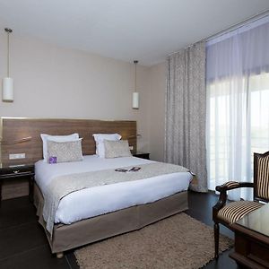 Suite Standarde